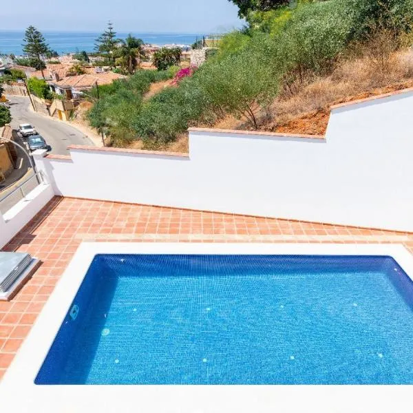 Exlusivo Chalet Benagalbón, hotel en Málaga