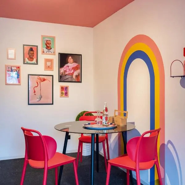 Pop Art Apartment - Balkon, Netflix, Nespresso, Zentral, Messe, hotel in Chemnitz