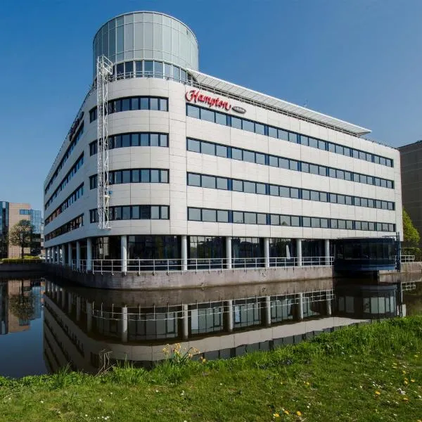 Hampton by Hilton Amsterdam Airport Schiphol, hotel in Hoofddorp