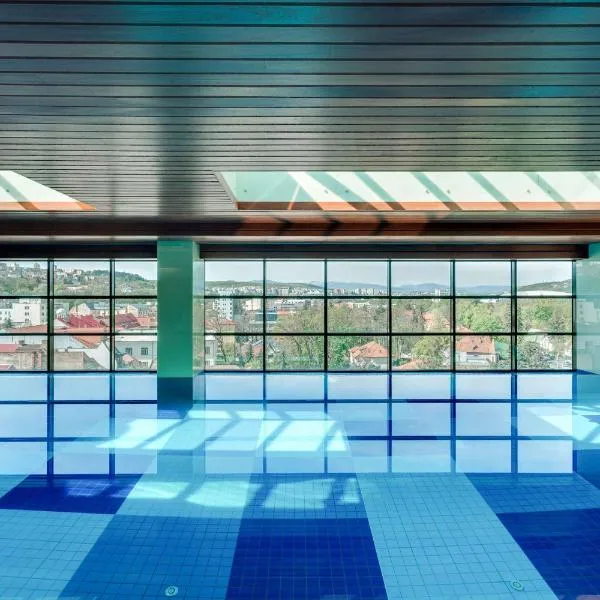 DoubleTree by Hilton Hotel Cluj - City Plaza, hotel v destinaci Kluž