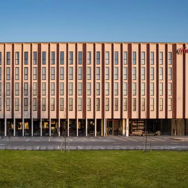 Hampton by Hilton Riga Airport, hotel v Rize