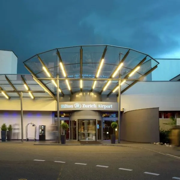 Hilton Zurich Airport, hotel in Lufingen