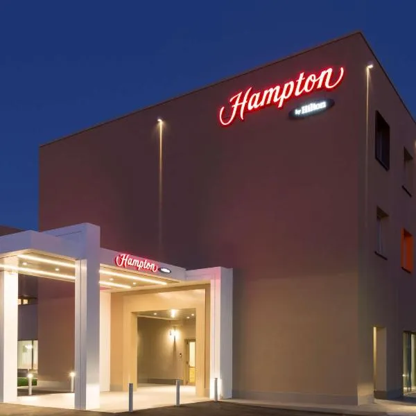 Hampton By Hilton Rome East, hotel a Roma