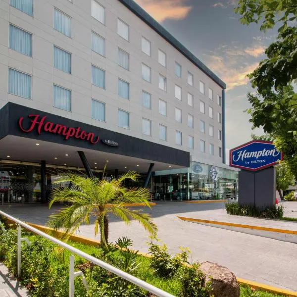 Hampton by Hilton Aguascalientes Downtown, hotel v destinaci Aguascalientes