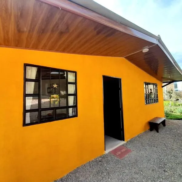 CASA TURISTICA SAN JUAN DE OTTI, hotel v destinaci Monguí