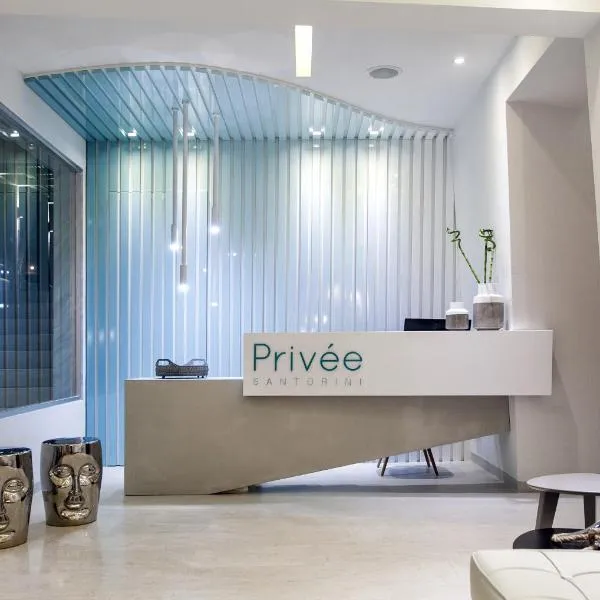 Privée Santorini, hotel in Perissa