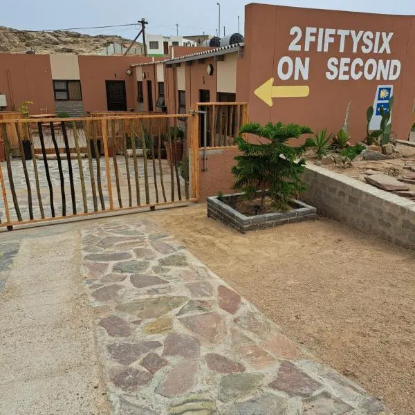 2FiftySix on Second, hotel em Lüderitz