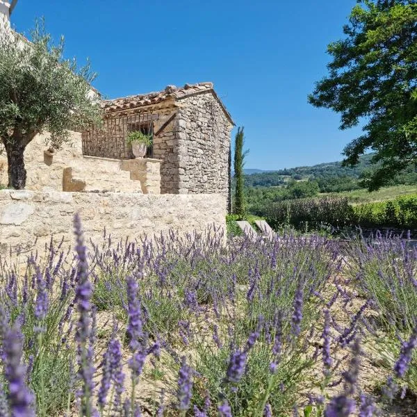 Mas Cerisiers, hotel v destinácii Saint-Martin-de-Castillon