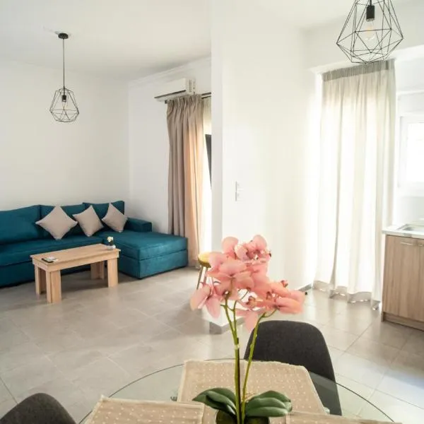 Explore Greece from City Centre Apartment, ξενοδοχείο στη Χαλκίδα