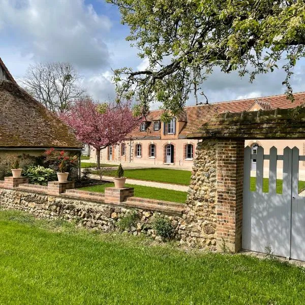 maison de charme à 1h 30 de Paris: Saint-Éman şehrinde bir otel