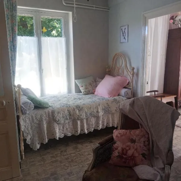 Rosalie Cottage, hotel v destinaci Beaurepaire