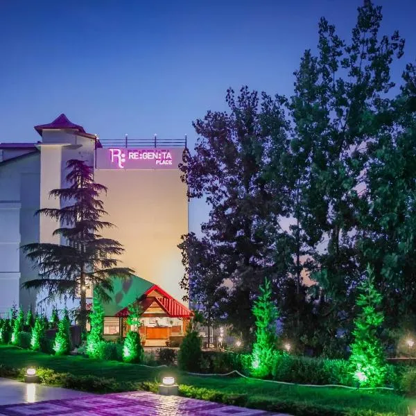 Regenta Resort MARS Valley View Shoghi, ξενοδοχείο σε Kandāghāt
