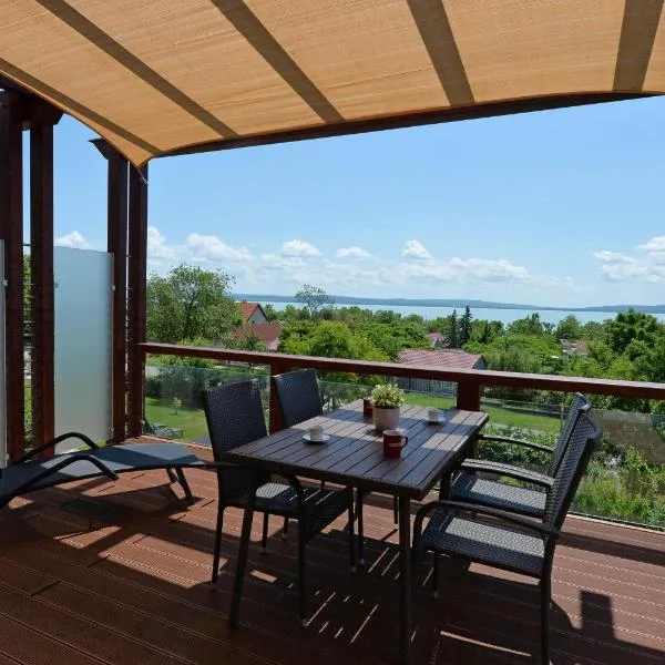 Aranymandula apartmanok, hotel v destinácii Balatonakali