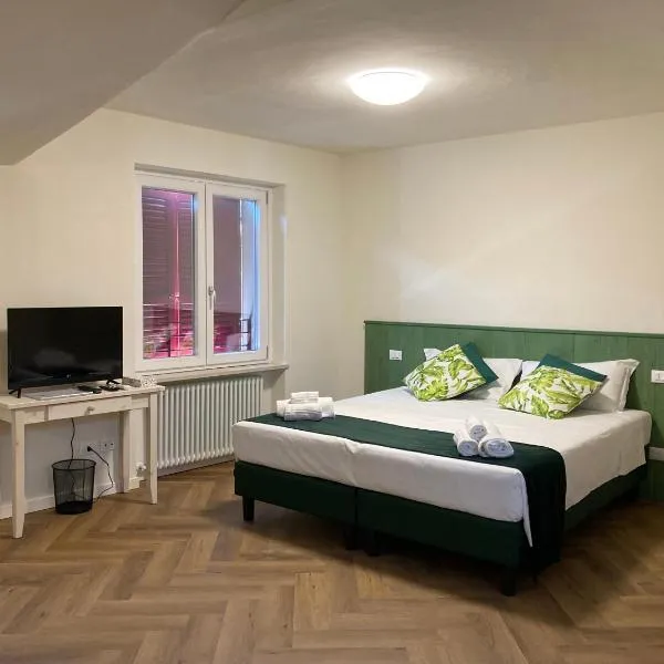 Locanda Il Cavallino, hotel v destinaci Valeggio sul Mincio