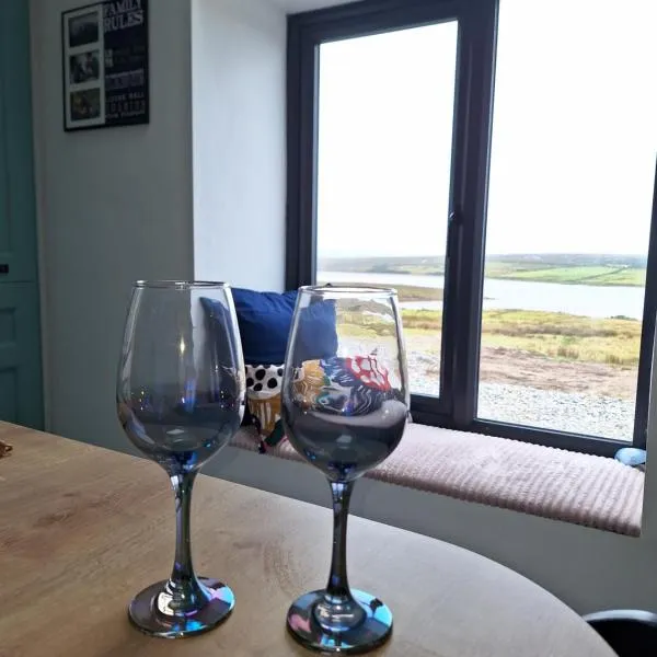 Teach Aindí (newly renovated cottage), hotel v destinaci Belmullet