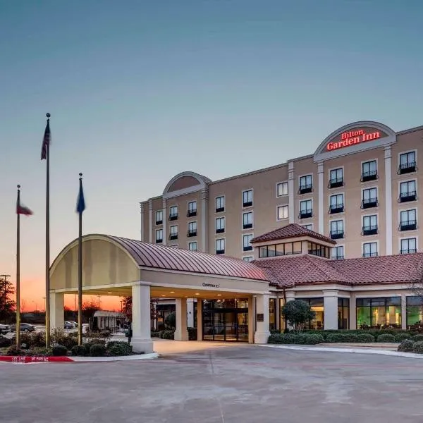 Hilton Garden Inn Dallas Lewisville, hotel v destinaci Lewisville