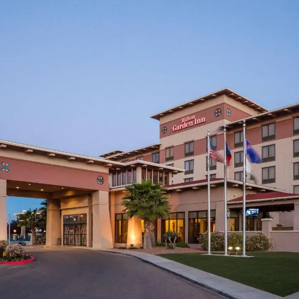 Hilton Garden Inn El Paso University、エルパソのホテル