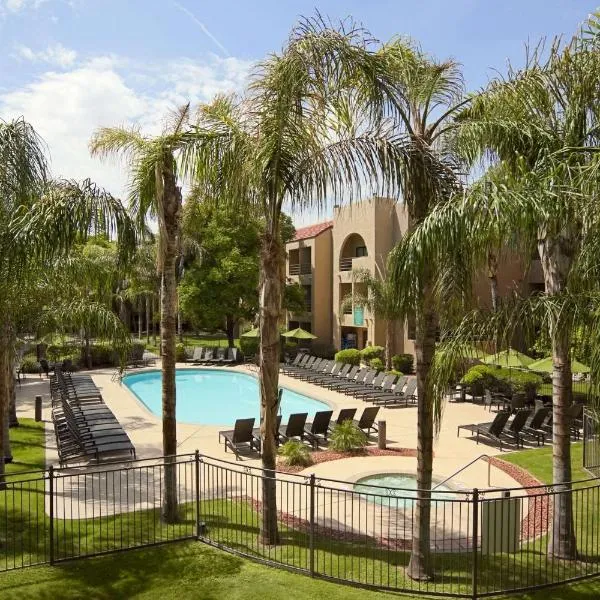 Embassy Suites by Hilton Phoenix Tempe, Hotel in Tempe