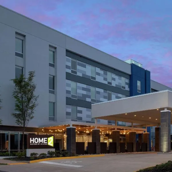 Home2 Suites By Hilton Charlottesville Downtown, khách sạn ở Charlottesville