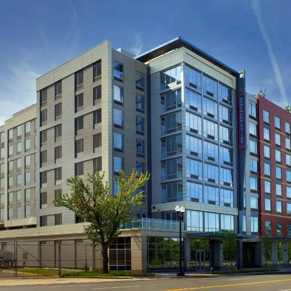 Homewood Suites by Hilton Washington DC NoMa Union Station, khách sạn ở Silver Hill