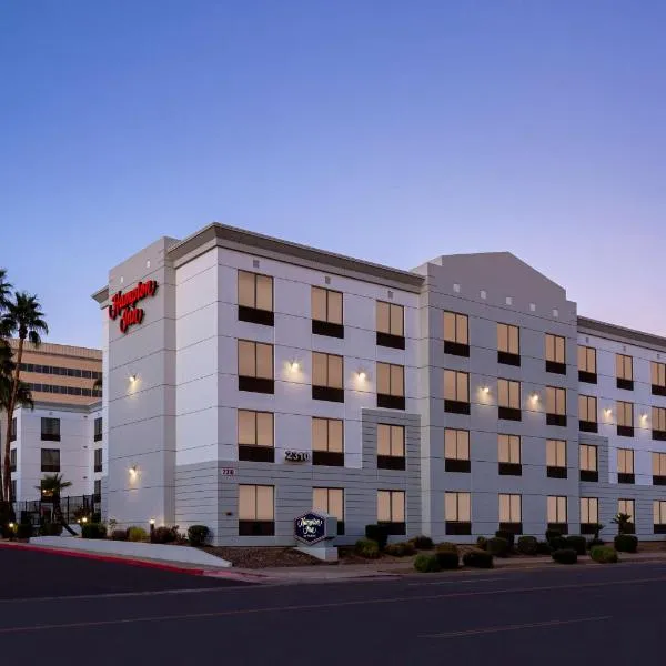 Hampton Inn Phoenix - Biltmore, hotell sihtkohas Phoenix