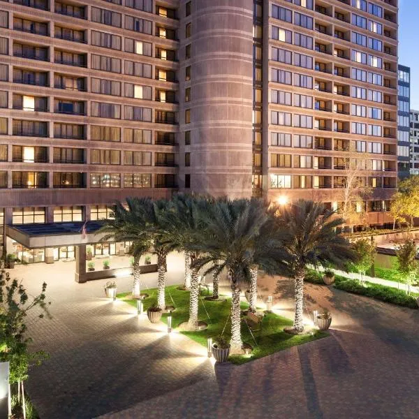 DoubleTree by Hilton Hotel & Suites Houston by the Galleria, ξενοδοχείο σε Bellaire Junction