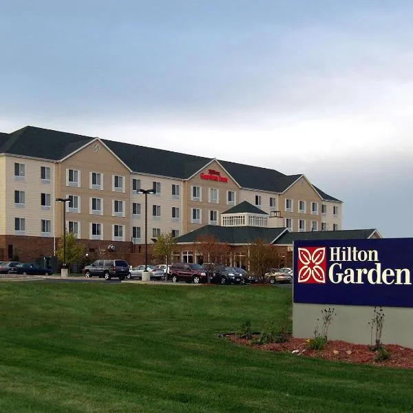 Hilton Garden Inn St. Paul Oakdale، فندق في Oakdale