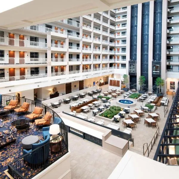 Embassy Suites by Hilton Atlanta Buckhead, khách sạn ở Atlanta
