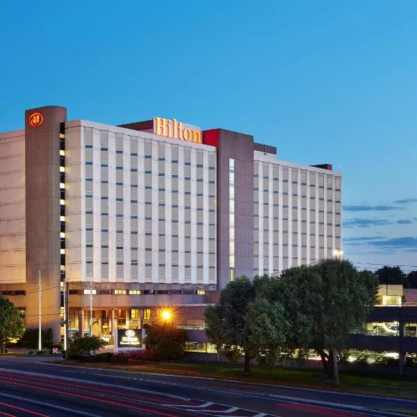 Hilton Newark Airport, hotel in Elizabeth