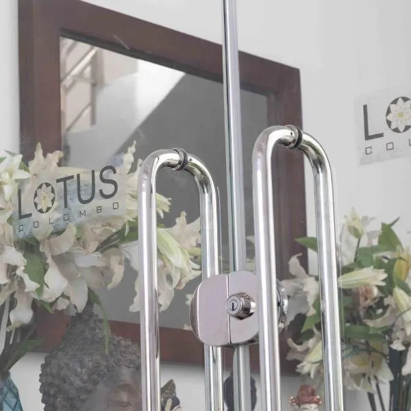 Lotus Colombo Guesthouse, hotel in Ratmalana South