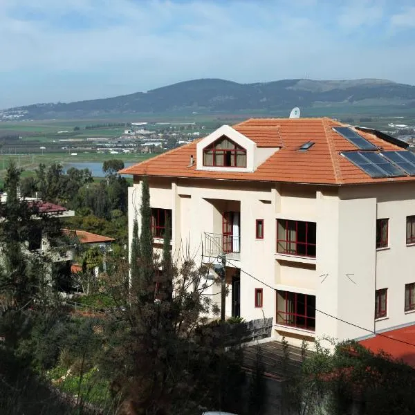 Estehar Hotel, hotel v destinaci Gid‘ona