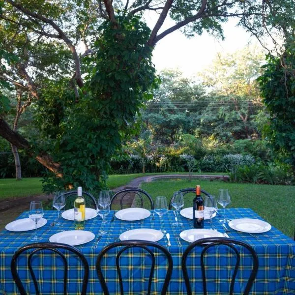 The Art House Victoria Falls, hotel in Victoria Falls