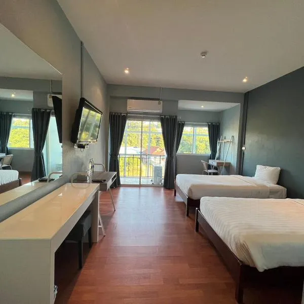 A Hotel Cozy, khách sạn ở Ban Pa Sak