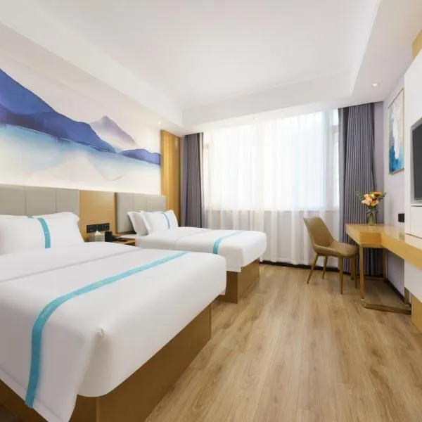 VX Hotel Dalian Zhoushuizi Airport, hotel v destinaci Dalian