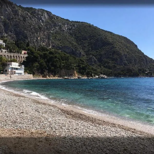 Appartamento "Renata" in residence Cap Roux Eze Borde de Mer Costa Azzurra: Éze şehrinde bir otel