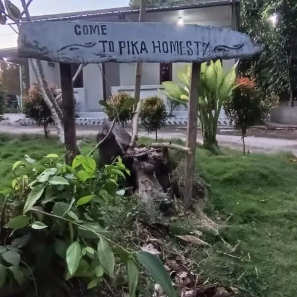 Pika Homestay, hotel di Plambi