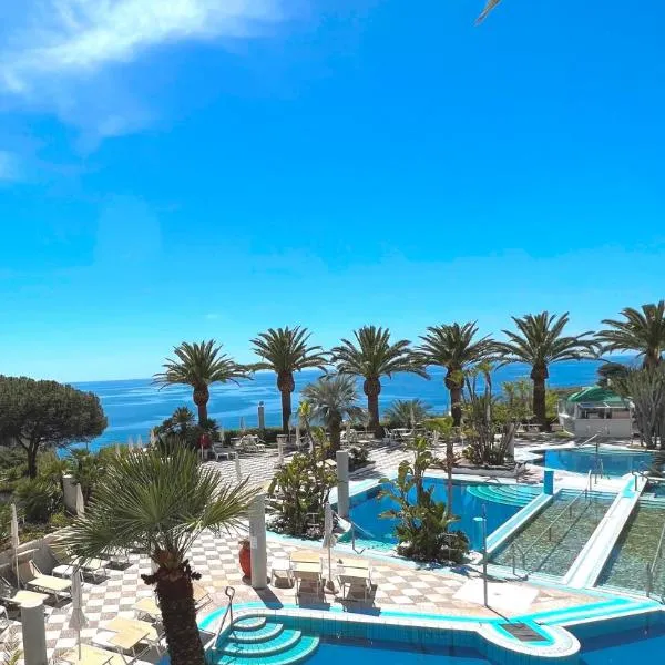 Borgo Romantica - Resort & Spa: Forio di Ischia'da bir otel