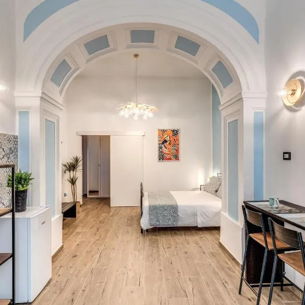 The Quarters Naples Apartments、ナポリのホテル