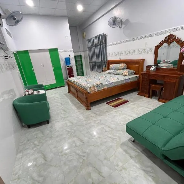 Nhà Nghỉ Liên Hòa, khách sạn ở Hà Tiên