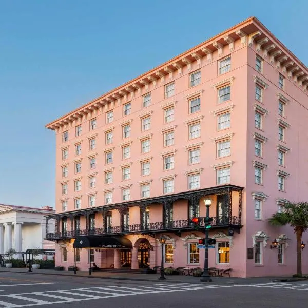 Mills House Charleston, Curio Collection by Hilton, hotel di Pulau Sillivans