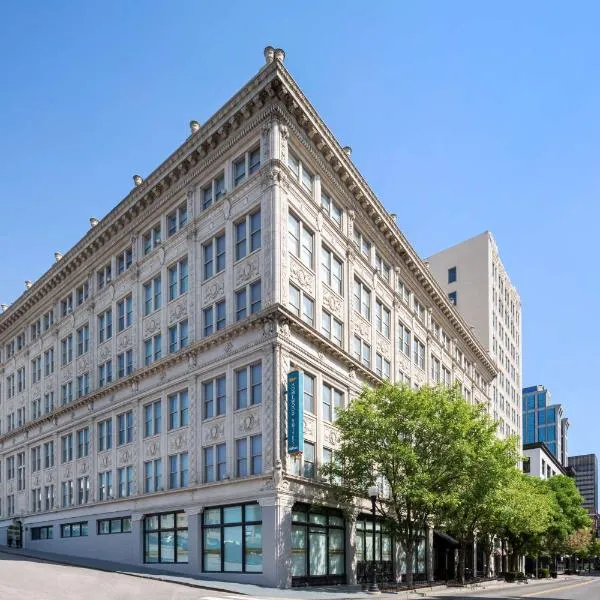 Homewood Suites by Hilton Nashville Downtown, hotel in Nashville
