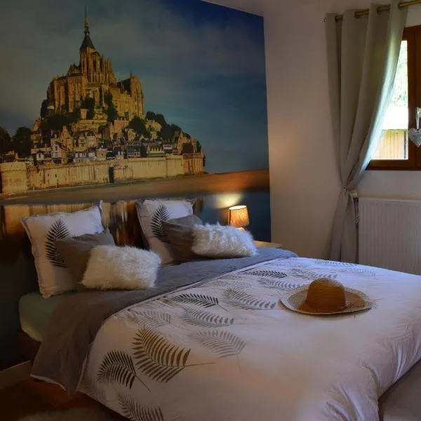 Baie du Mont Saint Michel, optez pour notre "Plan Baie", hotel in Saint-Jean-le-Thomas