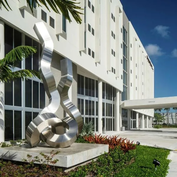 DoubleTree by Hilton Miami Doral、マイアミのホテル