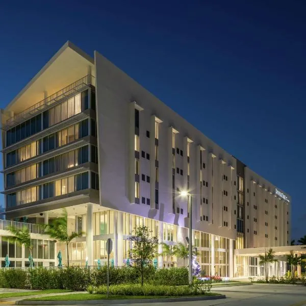 DoubleTree by Hilton Miami Doral, hotel in Miami