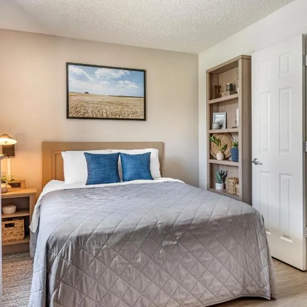 InTown Suites Extended Stay Greensboro NC - Airport, hotel in Greensboro