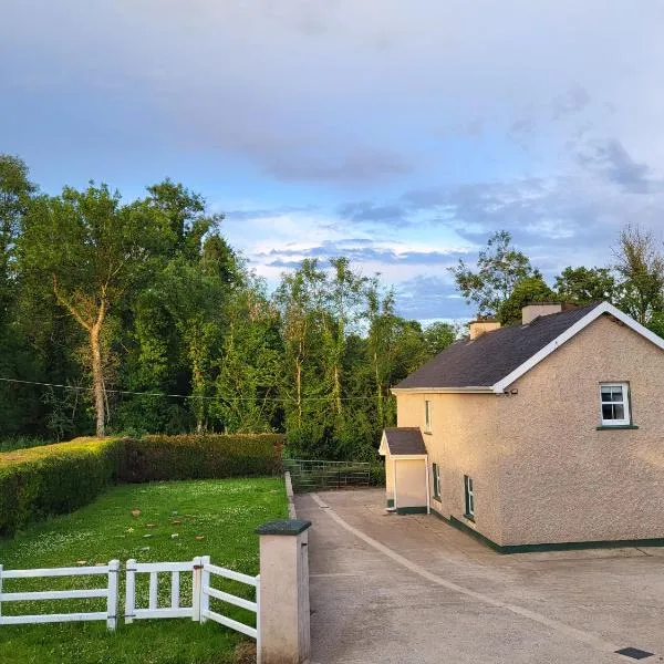 Mountain Stream House, hótel í An Blaic