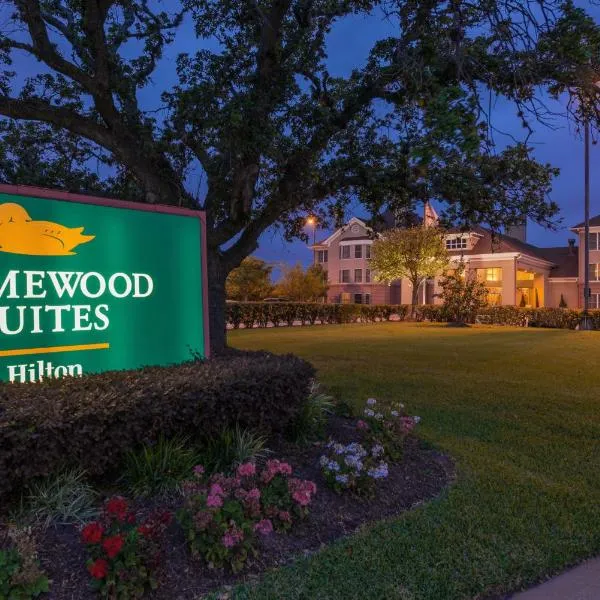 Homewood Suites by Hilton Houston-Clear Lake, hotel di Webster