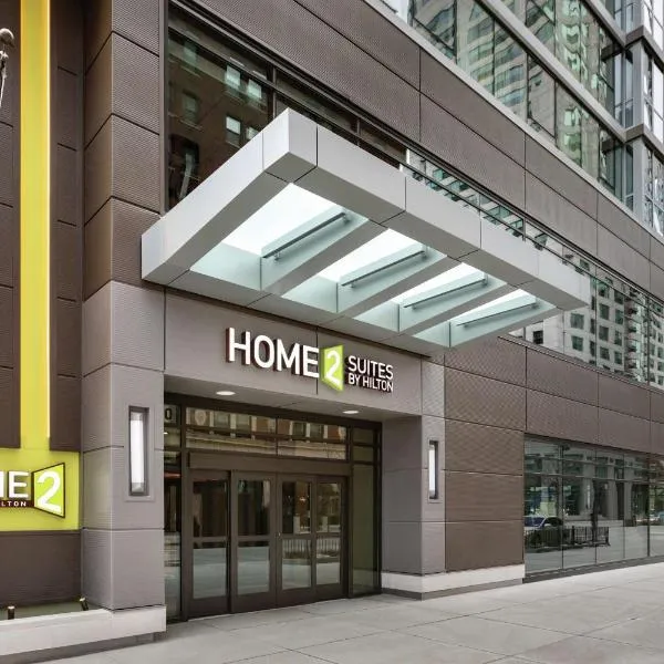 Home2 Suites By Hilton Chicago River North – hotel w Chicago