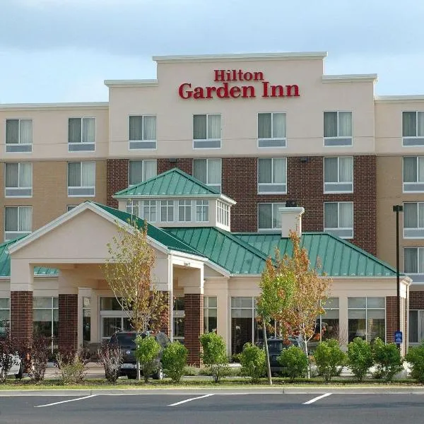 Hilton Garden Inn Naperville/Warrenville, hotel v destinaci Warrenville