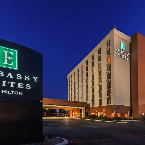 Embassy Suites by Hilton Dallas Market Center，Eagle Ford的飯店